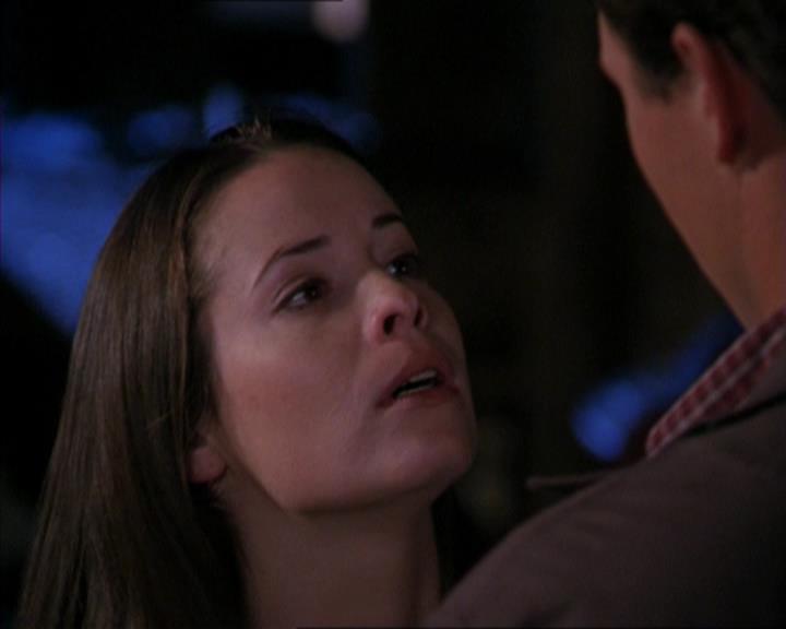 Charmed-Online-dot-320LookWhosBarking1526.jpg Charmed-Online-dot-320LookWhosBarking1526.jpg