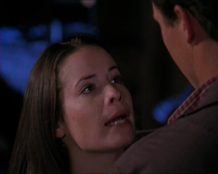 Charmed-Online-dot-320LookWhosBarking1527.jpg Charmed-Online-dot-320LookWhosBarking1527.jpg