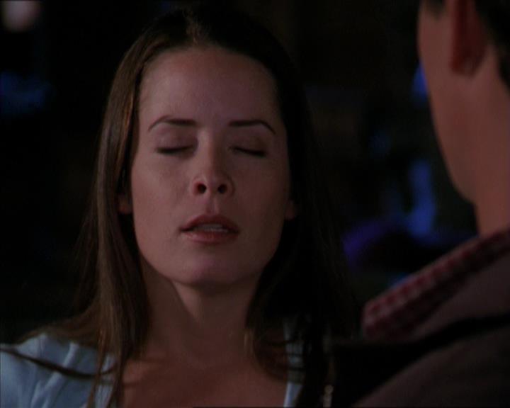 Charmed-Online-dot-320LookWhosBarking1567.jpg Charmed-Online-dot-320LookWhosBarking1567.jpg