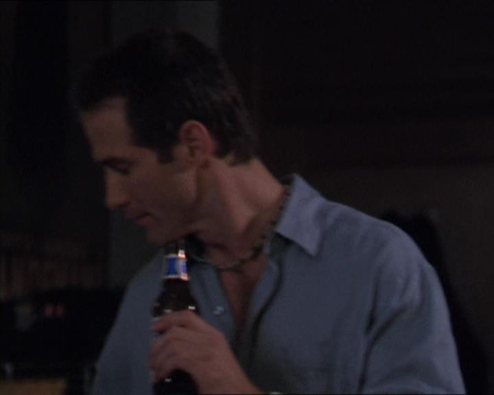 Charmed-Online-dot-320LookWhosBarking1604.jpg Charmed-Online-dot-320LookWhosBarking1604.jpg