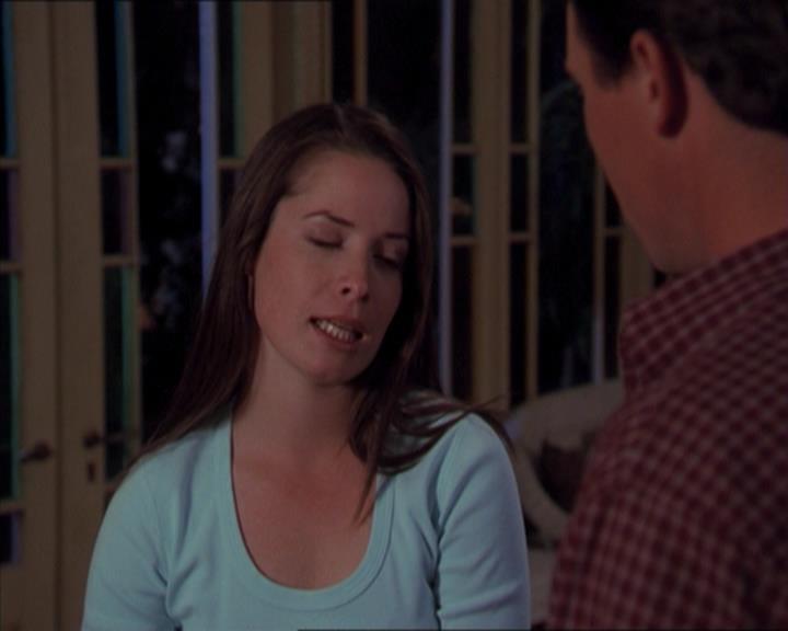 Charmed-Online-dot-320LookWhosBarking1731.jpg Charmed-Online-dot-320LookWhosBarking1731.jpg