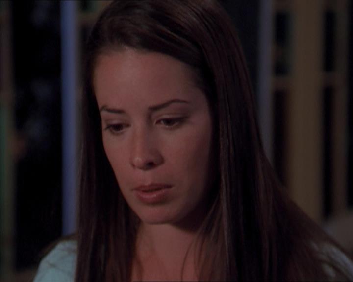 Charmed-Online-dot-320LookWhosBarking1739.jpg Charmed-Online-dot-320LookWhosBarking1739.jpg