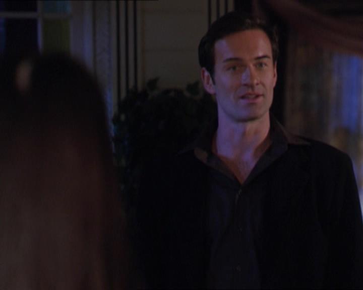 Charmed-Online-dot-320LookWhosBarking1781.jpg Charmed-Online-dot-320LookWhosBarking1781.jpg