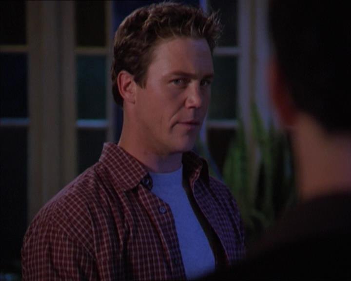 Charmed-Online-dot-320LookWhosBarking1800.jpg Charmed-Online-dot-320LookWhosBarking1800.jpg