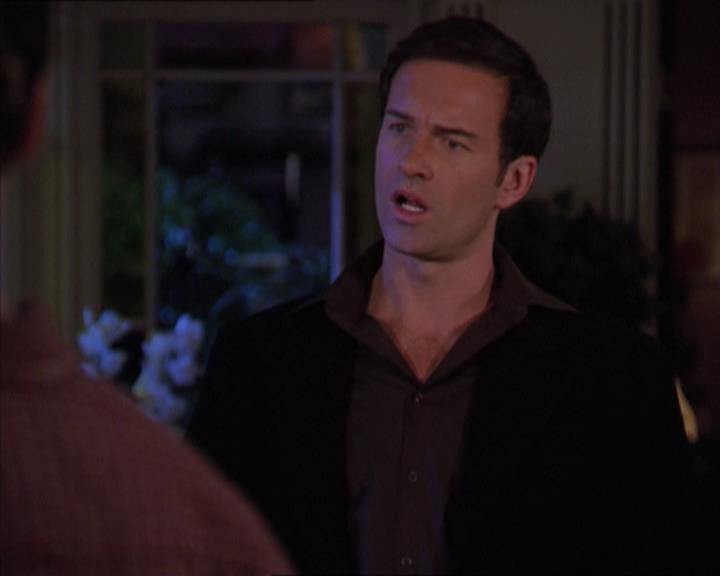 Charmed-Online-dot-320LookWhosBarking1814.jpg Charmed-Online-dot-320LookWhosBarking1814.jpg