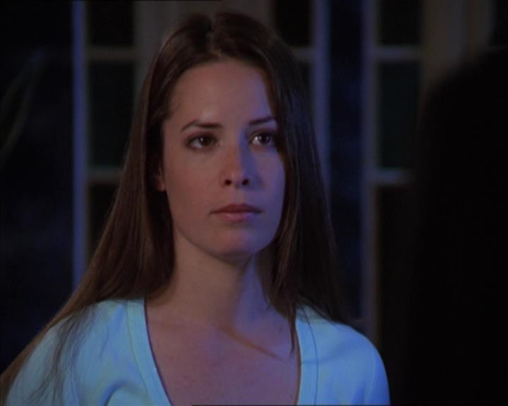 Charmed-Online-dot-320LookWhosBarking1825.jpg Charmed-Online-dot-320LookWhosBarking1825.jpg