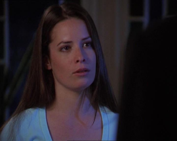 Charmed-Online-dot-320LookWhosBarking1834.jpg Charmed-Online-dot-320LookWhosBarking1834.jpg