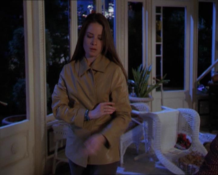 Charmed-Online-dot-320LookWhosBarking1916.jpg