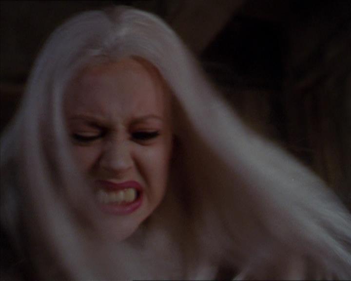 Charmed-Online-dot-320LookWhosBarking1965.jpg Charmed-Online-dot-320LookWhosBarking1965.jpg