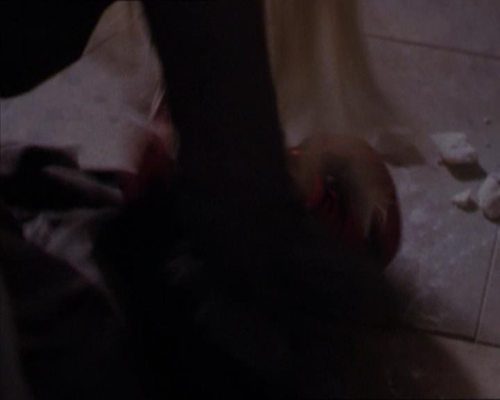 Charmed-Online-dot-320LookWhosBarking1975.jpg Charmed-Online-dot-320LookWhosBarking1975.jpg