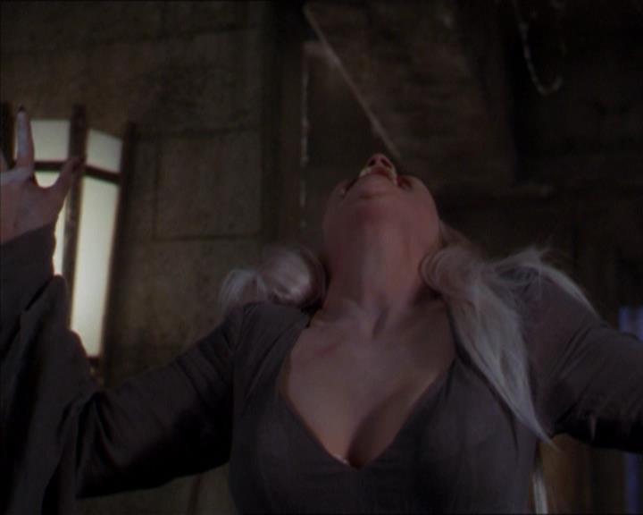 Charmed-Online-dot-320LookWhosBarking2010.jpg Charmed-Online-dot-320LookWhosBarking2010.jpg