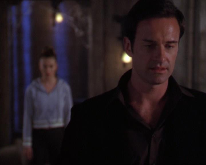 Charmed-Online-dot-320LookWhosBarking2097.jpg Charmed-Online-dot-320LookWhosBarking2097.jpg