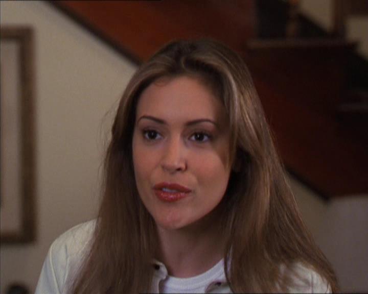 Charmed-Online-dot-322AllHellBreaksLoose0016.jpg Charmed-Online-dot-322AllHellBreaksLoose0016.jpg