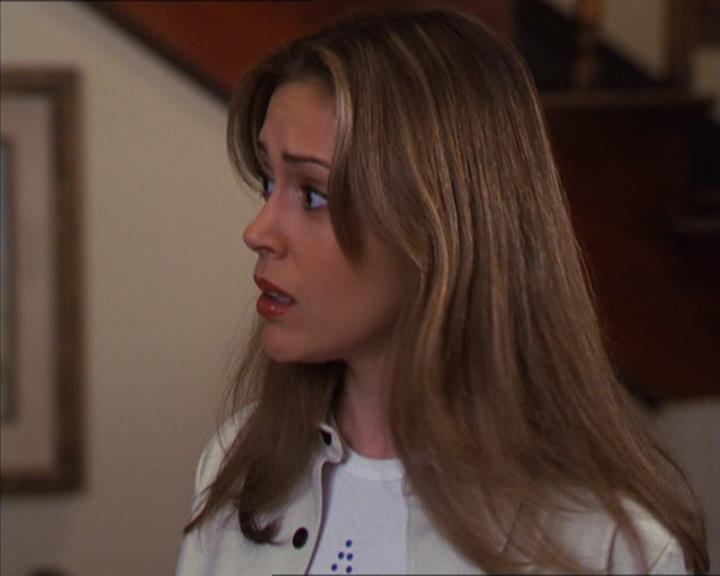 Charmed-Online-dot-322AllHellBreaksLoose0029.jpg