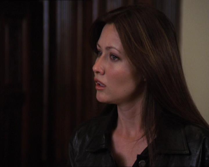 Charmed-Online-dot-322AllHellBreaksLoose0057.jpg