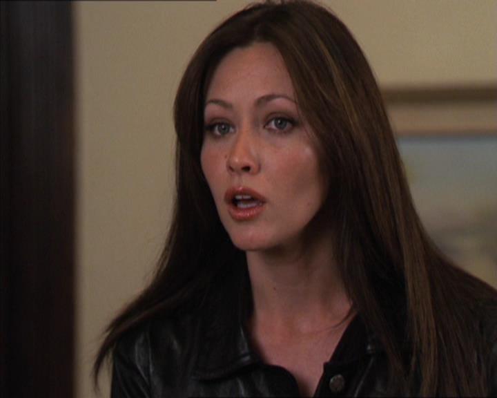 Charmed-Online-dot-322AllHellBreaksLoose0086.jpg