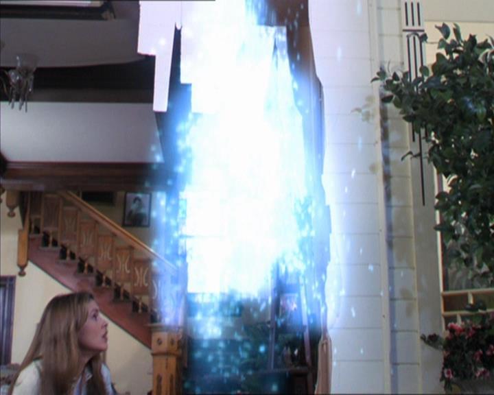 Charmed-Online-dot-322AllHellBreaksLoose0157.jpg
