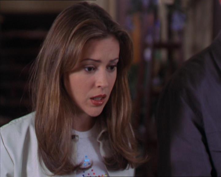 Charmed-Online-dot-322AllHellBreaksLoose0201.jpg
