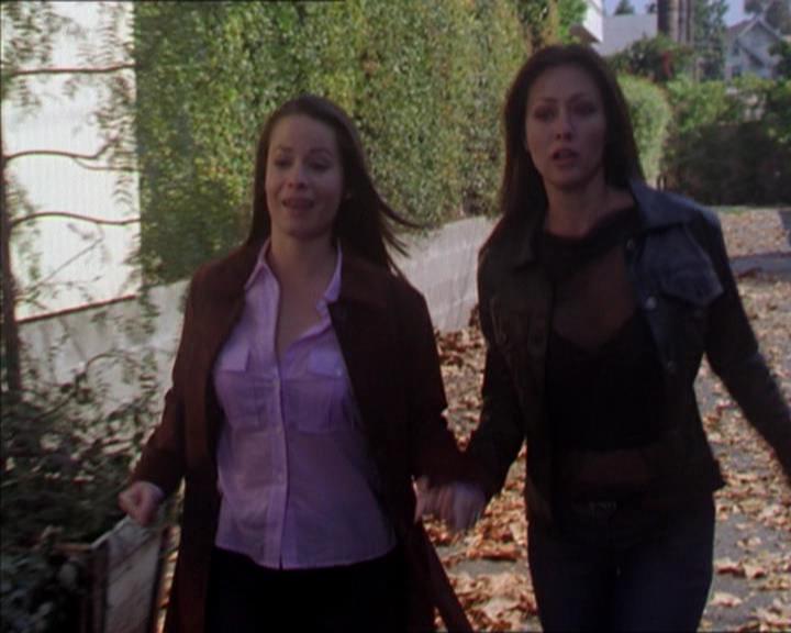 Charmed-Online-dot-322AllHellBreaksLoose0222.jpg
