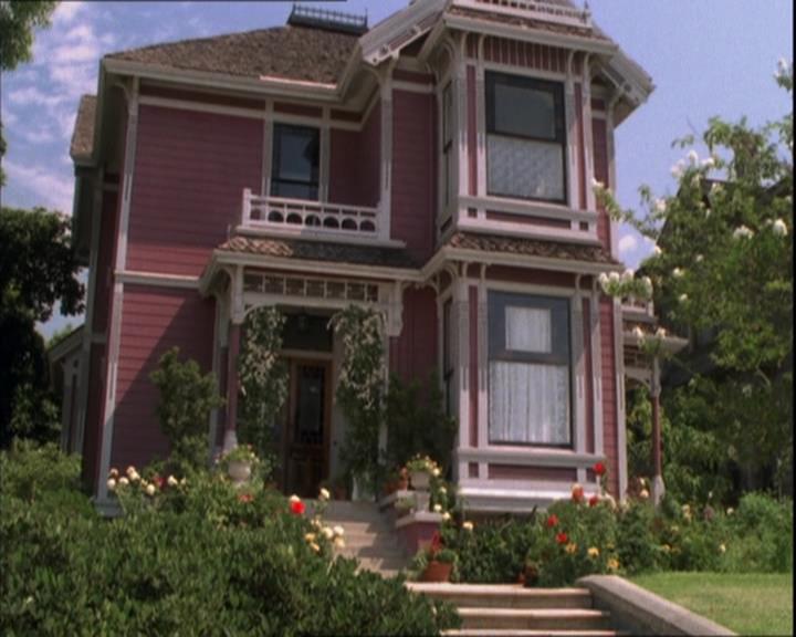 Charmed-Online-dot-322AllHellBreaksLoose0347.jpg