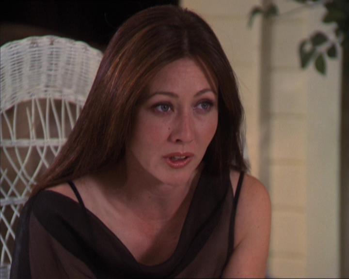 Charmed-Online-dot-322AllHellBreaksLoose0365.jpg