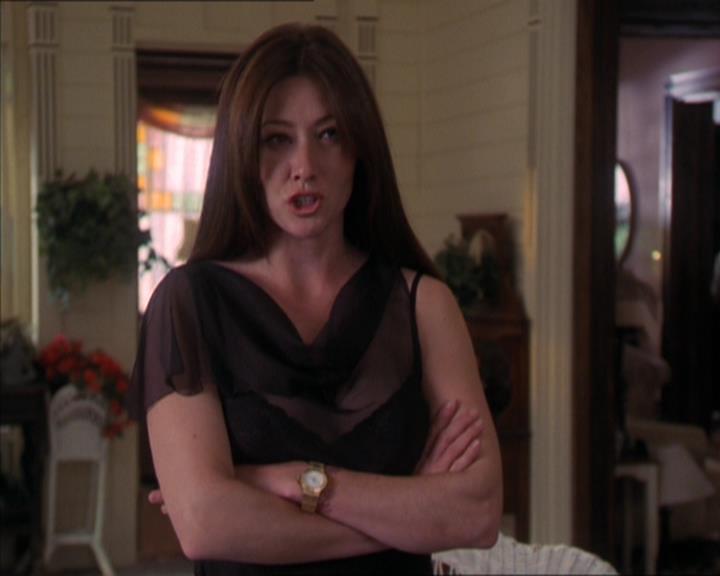 Charmed-Online-dot-322AllHellBreaksLoose0407.jpg