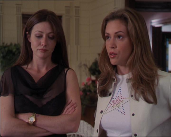 Charmed-Online-dot-322AllHellBreaksLoose0469.jpg Charmed-Online-dot-322AllHellBreaksLoose0469.jpg