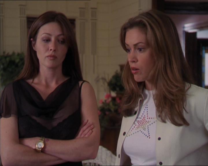 Charmed-Online-dot-322AllHellBreaksLoose0472.jpg Charmed-Online-dot-322AllHellBreaksLoose0472.jpg