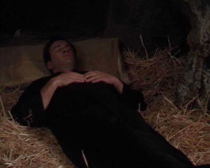 Charmed-Online-dot-322AllHellBreaksLoose0516.jpg