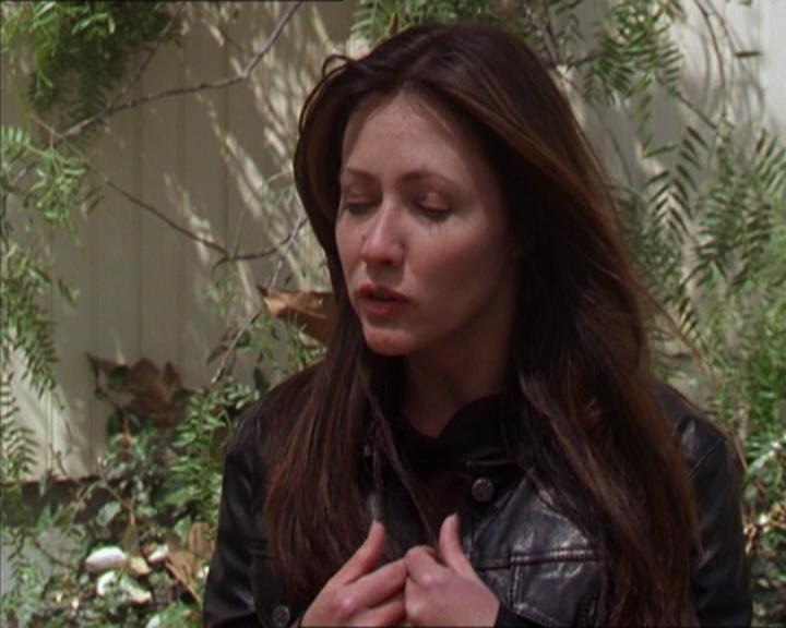 Charmed-Online-dot-322AllHellBreaksLoose0648.jpg