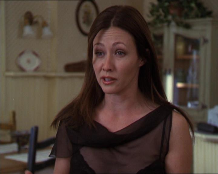Charmed-Online-dot-322AllHellBreaksLoose0724.jpg