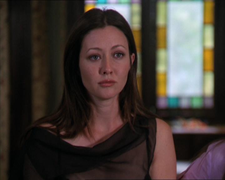 Charmed-Online-dot-322AllHellBreaksLoose0915.jpg