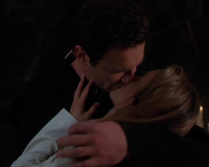 Charmed-Online-dot-322AllHellBreaksLoose1028.jpg