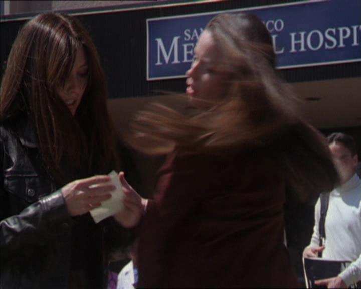 Charmed-Online-dot-322AllHellBreaksLoose1107.jpg