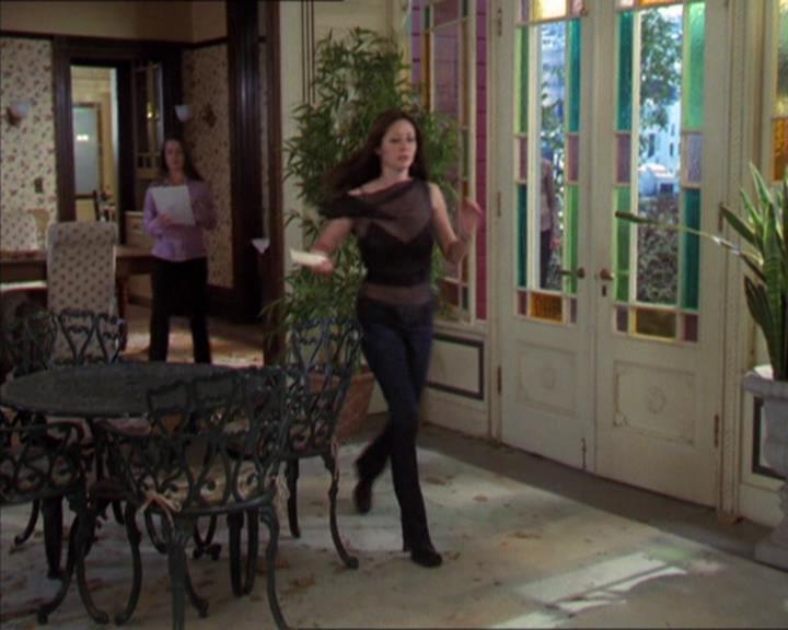 Charmed-Online-dot-322AllHellBreaksLoose1238.jpg