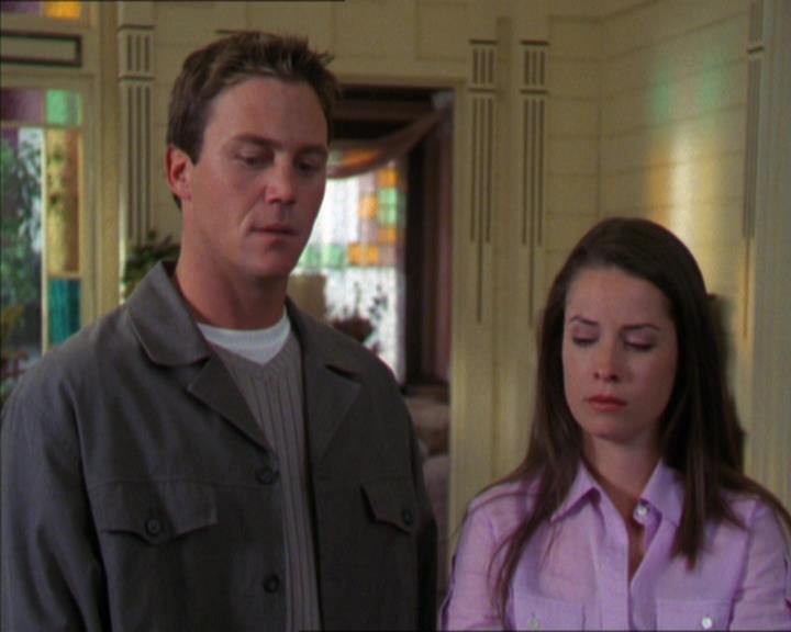 Charmed-Online-dot-322AllHellBreaksLoose1350.jpg