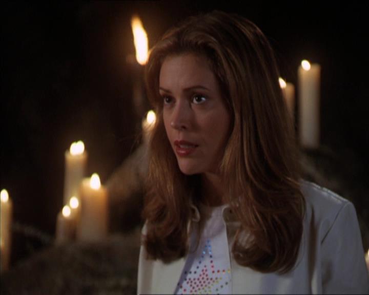 Charmed-Online-dot-322AllHellBreaksLoose1406.jpg
