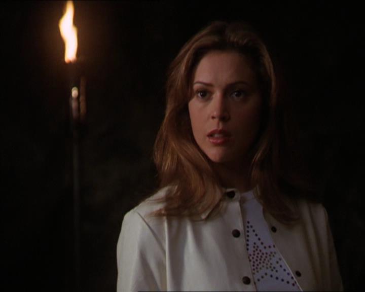 Charmed-Online-dot-322AllHellBreaksLoose1415.jpg