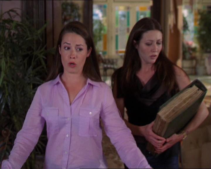 Charmed-Online-dot-322AllHellBreaksLoose1603.jpg
