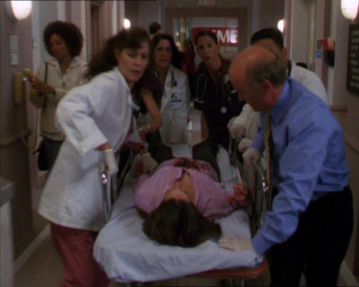 Charmed-Online-dot-322AllHellBreaksLoose1776.jpg