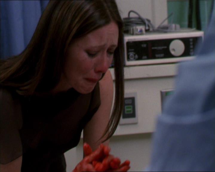 Charmed-Online-dot-322AllHellBreaksLoose1810.jpg