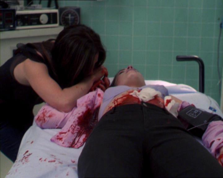 Charmed-Online-dot-322AllHellBreaksLoose1909.jpg