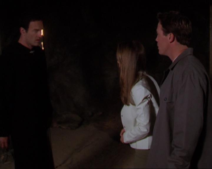 Charmed-Online-dot-322AllHellBreaksLoose1929.jpg