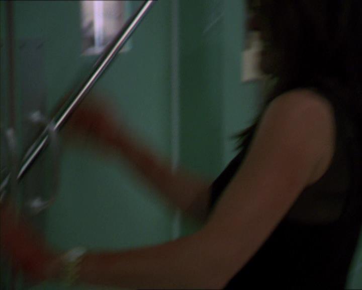 Charmed-Online-dot-322AllHellBreaksLoose2018.jpg