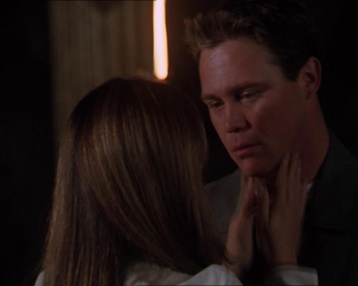 Charmed-Online-dot-322AllHellBreaksLoose2098.jpg