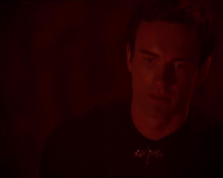 Charmed-Online-dot-322AllHellBreaksLoose2137.jpg
