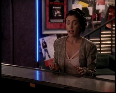 Charmed-Online_dot_net-7x03CheaperByTheCoven0306.jpg