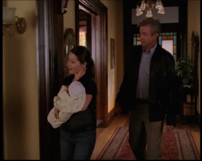 Charmed-Online_dot_net-7x03CheaperByTheCoven0492.jpg