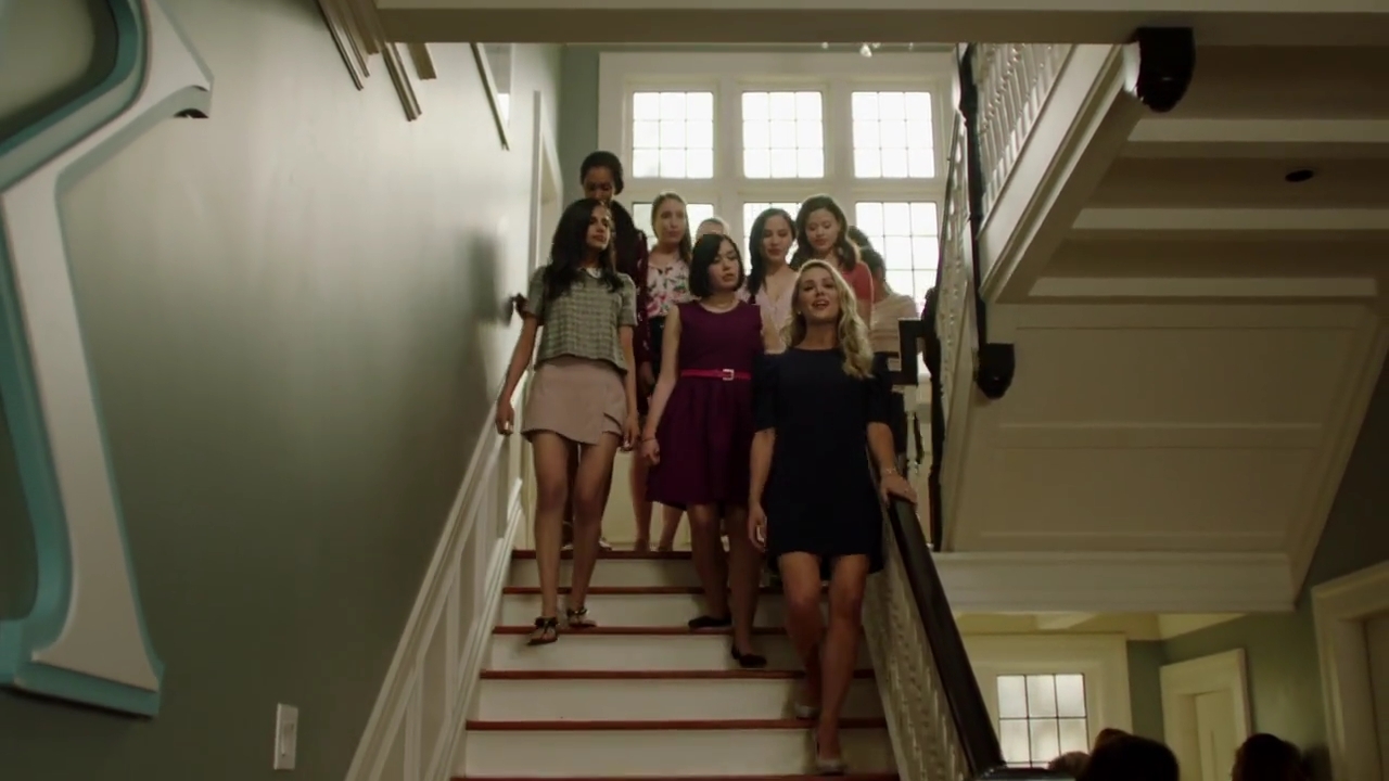 Charmed-Online-dot-nl_Charmed-1x01Pilot00826.jpg Charmed-Online-dot-nl_Charmed-1x01Pilot00826.jpg