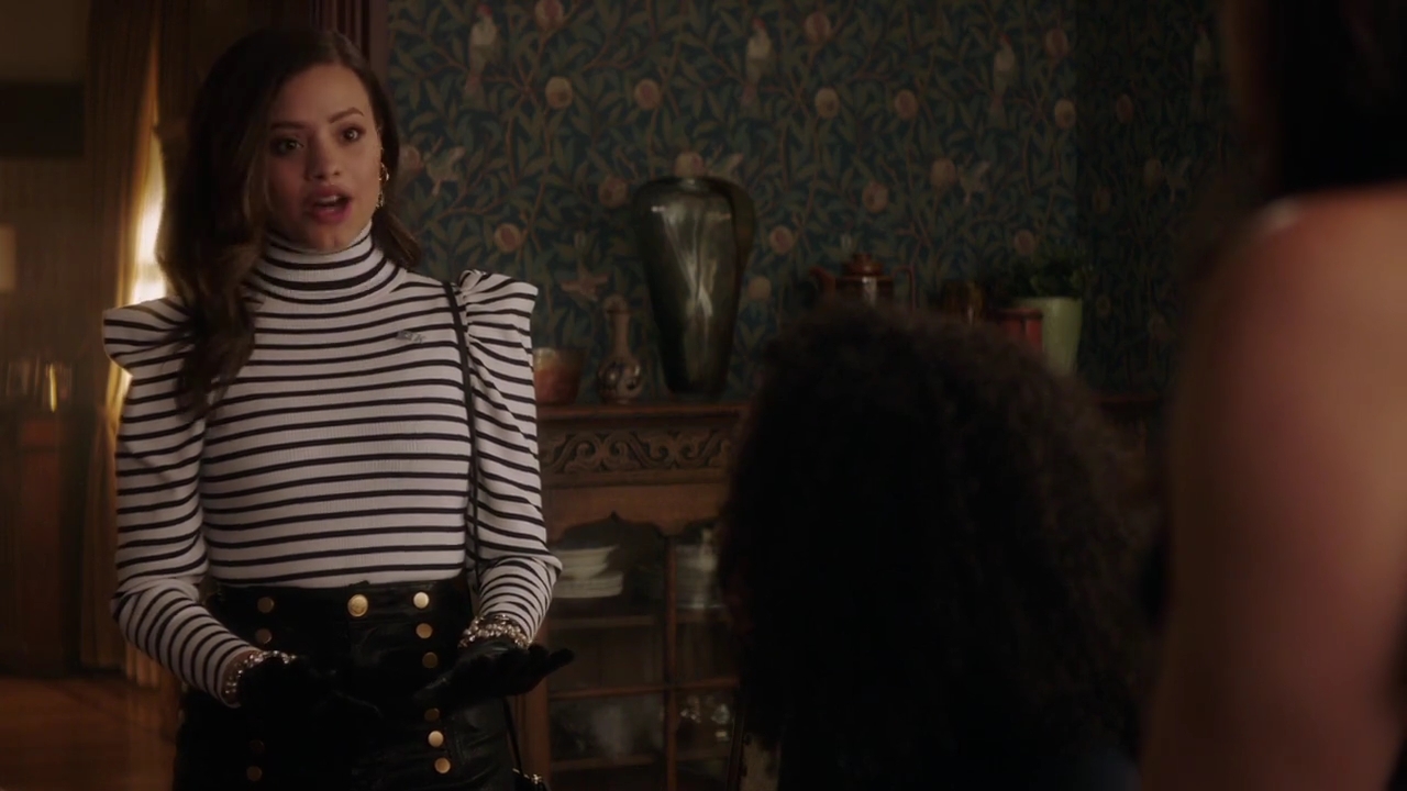 Charmed-Online-dot-nl_Charmed-1x02LetThisMotherOut00409.jpg